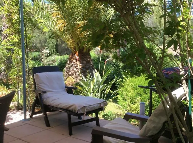 شقة Jacadi لا كروا فالميه