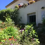 Jacadi * لا كروا فالميه